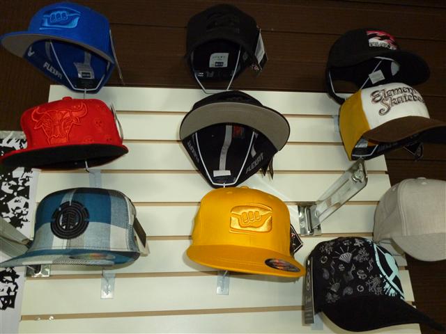 ROUPAS DE MARCAS ORIGINAIS EM PETROPOLIS TIRO