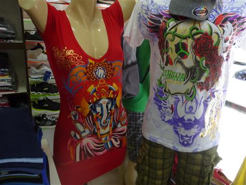 ROUPAS DE MARCAS ORIGINAIS EM PETROPOLIS TIRO