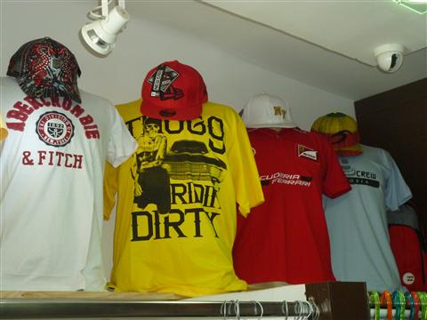ROUPAS DE MARCAS ORIGINAIS EM PETROPOLIS TIRO