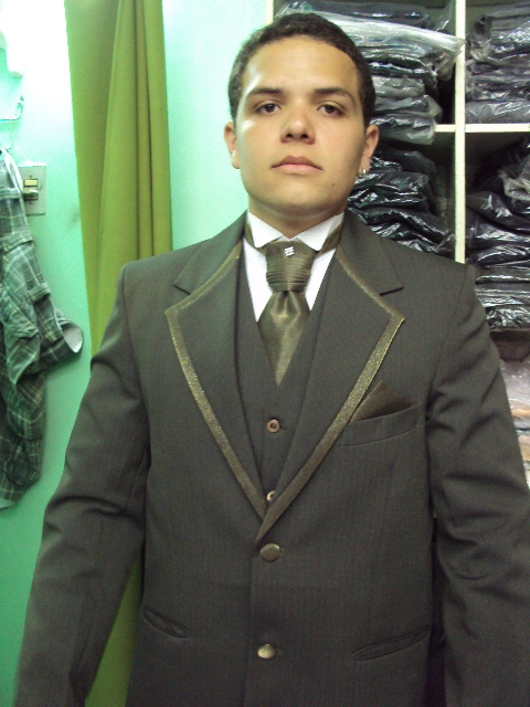 ALUGUEL DE TERNO EM CAMPOS DOS GOYTACAZES - DYSTAK MODAS