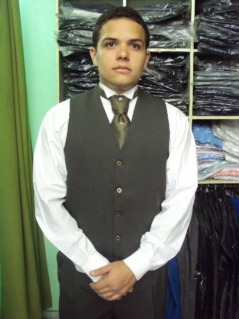 ALUGUEL DE TERNO EM CAMPOS DOS GOYTACAZES - DYSTAK MODAS