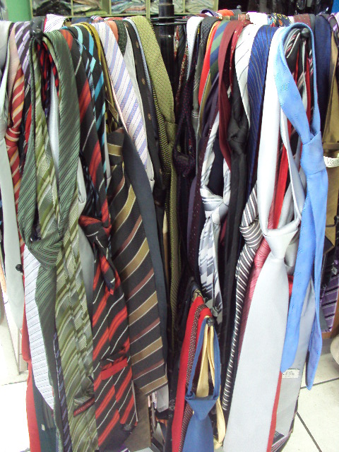 ALUGUEL DE TERNO EM CAMPOS DOS GOYTACAZES - DYSTAK MODAS