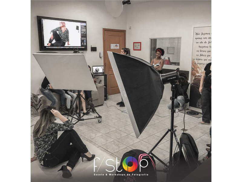 ESCOLA E CURSO DE FOTOGRAFIA EM TAUBATÉ - SP 