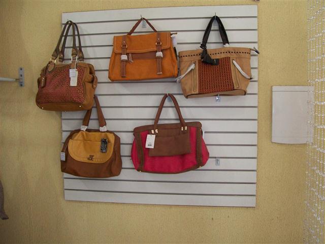 ESPACO EVANGELICO ELSHADAY NA AVENIDA ELDOURADO -DUQUE DE CAXIAS