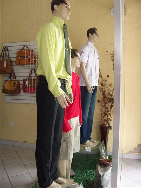 ESPACO EVANGELICO ELSHADAY NA AVENIDA ELDOURADO -DUQUE DE CAXIAS