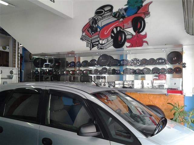 ACESSÓRIOS AUTOMOTIVOS EM PETRÓPOLIS - EUROCAR - RJ