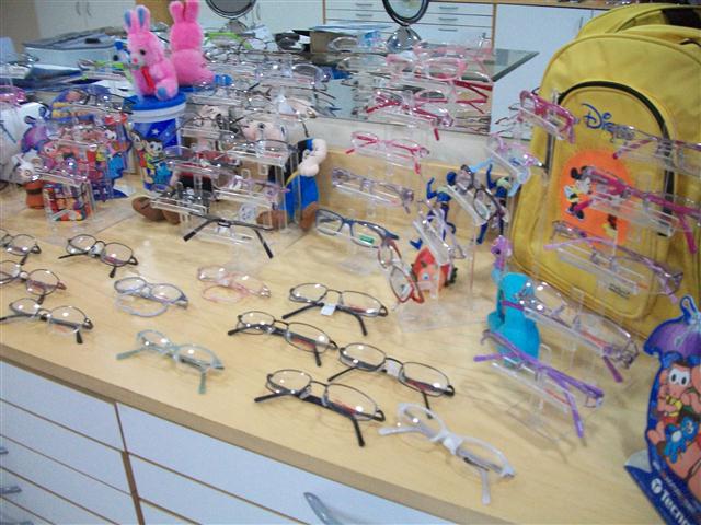 ÓTICA EM ITAIPU NITEROI - ÓTICA HUMBERTO BERTOLLUCI - RJ