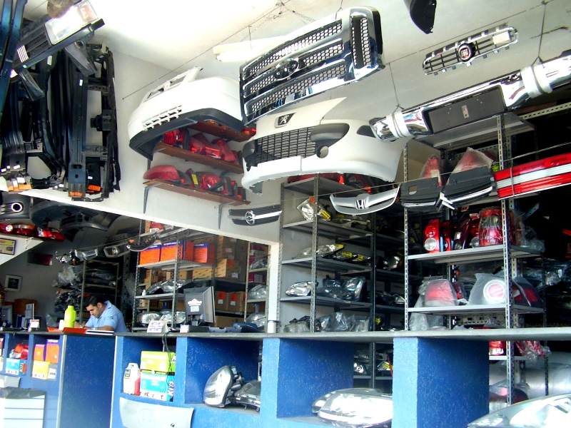 AUTO MECÂNICA E ELÉTRICA NA PENHA CIRCULAR - RJ