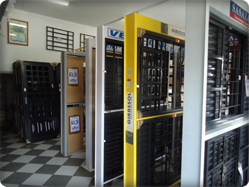 ESQUADRIAS EM PRESIDENTE EPITACIO - LENAR