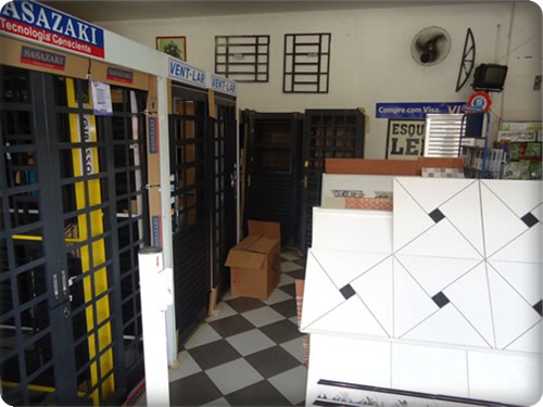 ESQUADRIAS EM PRESIDENTE EPITACIO - LENAR