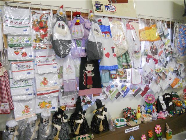VENDA DE PRODUTOS ARTESANAIS EM MIGUEL PEREIRA - CASA DO ARTESÃO
