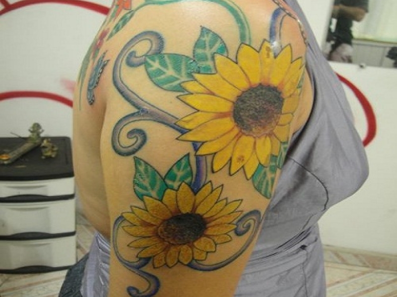 TATTOO TATUAGEM EM RAMOS - FLAVINHO TATTOO