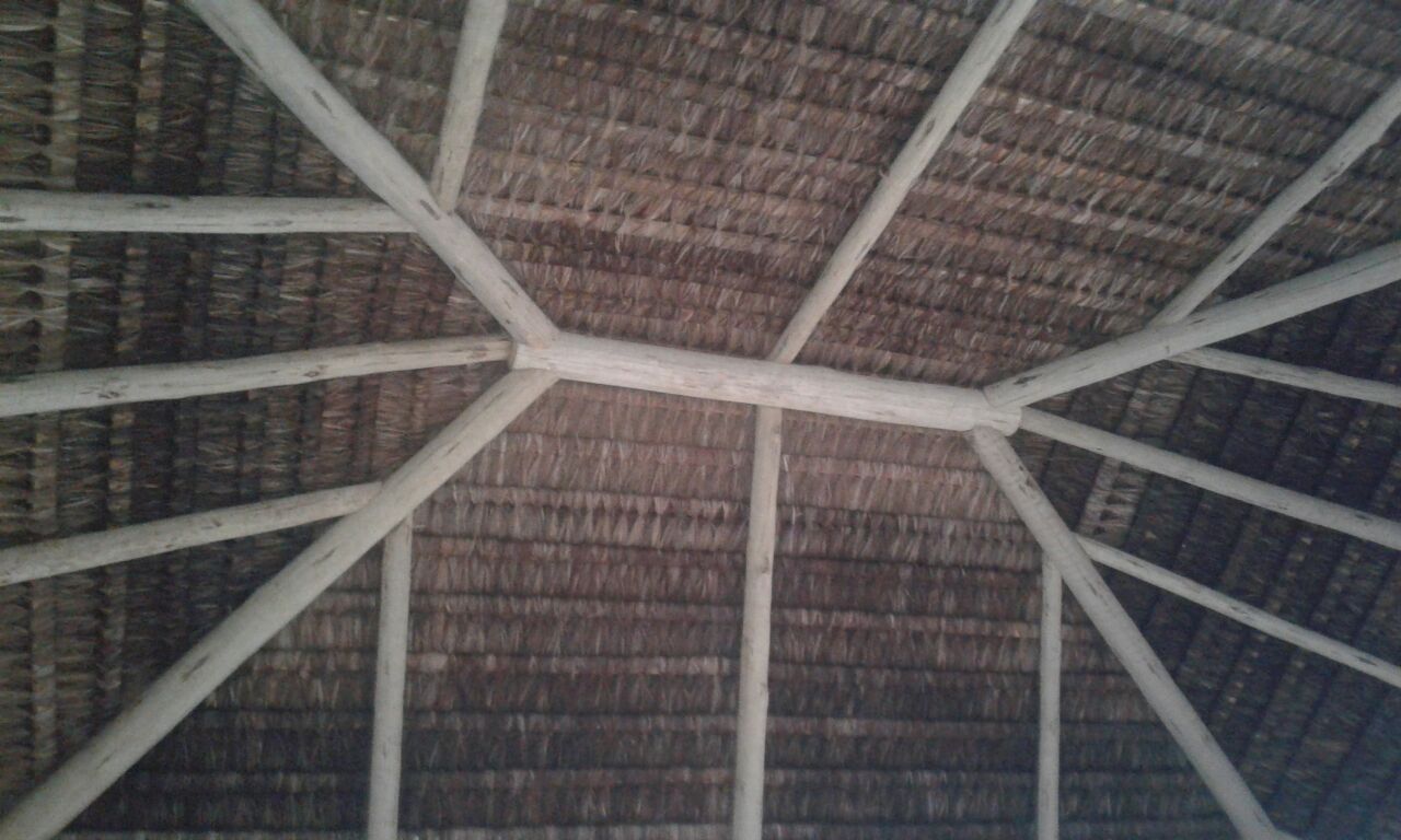 FABRICAÇÃO DE QUIOSQUES COM PIAÇAVA EM ANGRA DOS REIS RJ