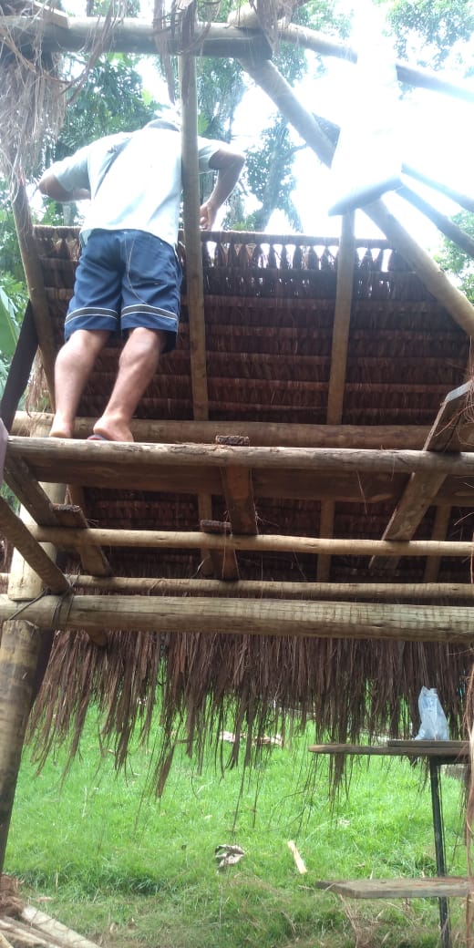 FABRICAÇÃO DE QUIOSQUES COM PIAÇAVA EM ANGRA DOS REIS RJ
