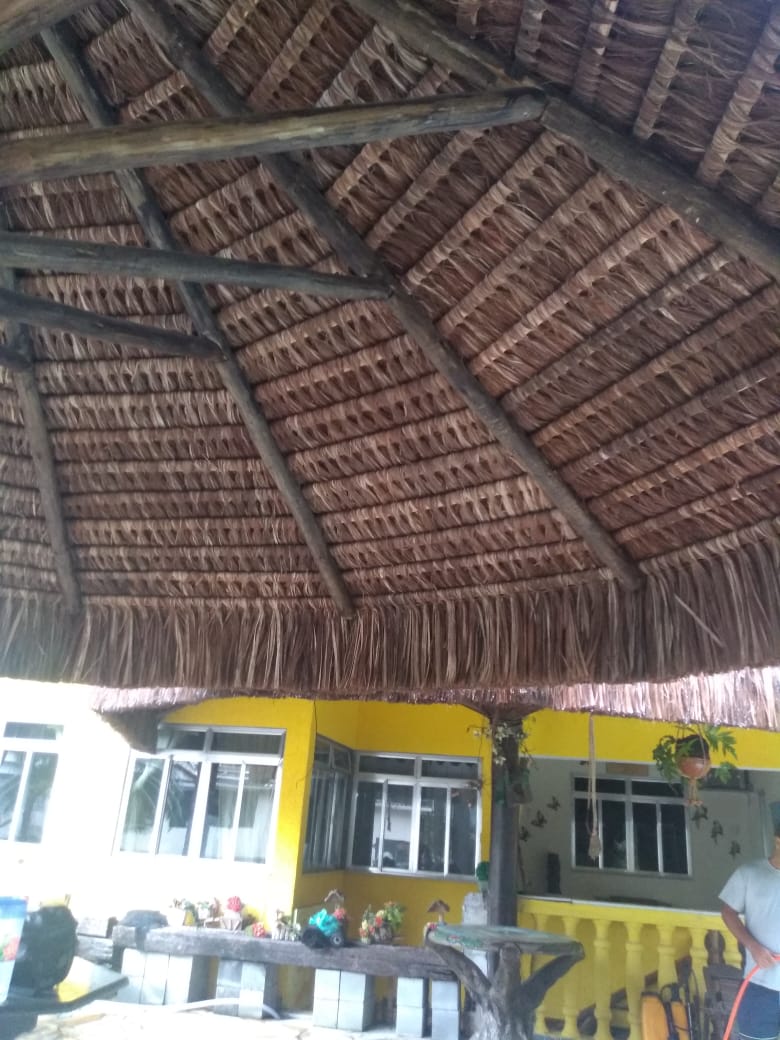 FABRICAÇÃO DE QUIOSQUES COM PIAÇAVA EM ANGRA DOS REIS RJ