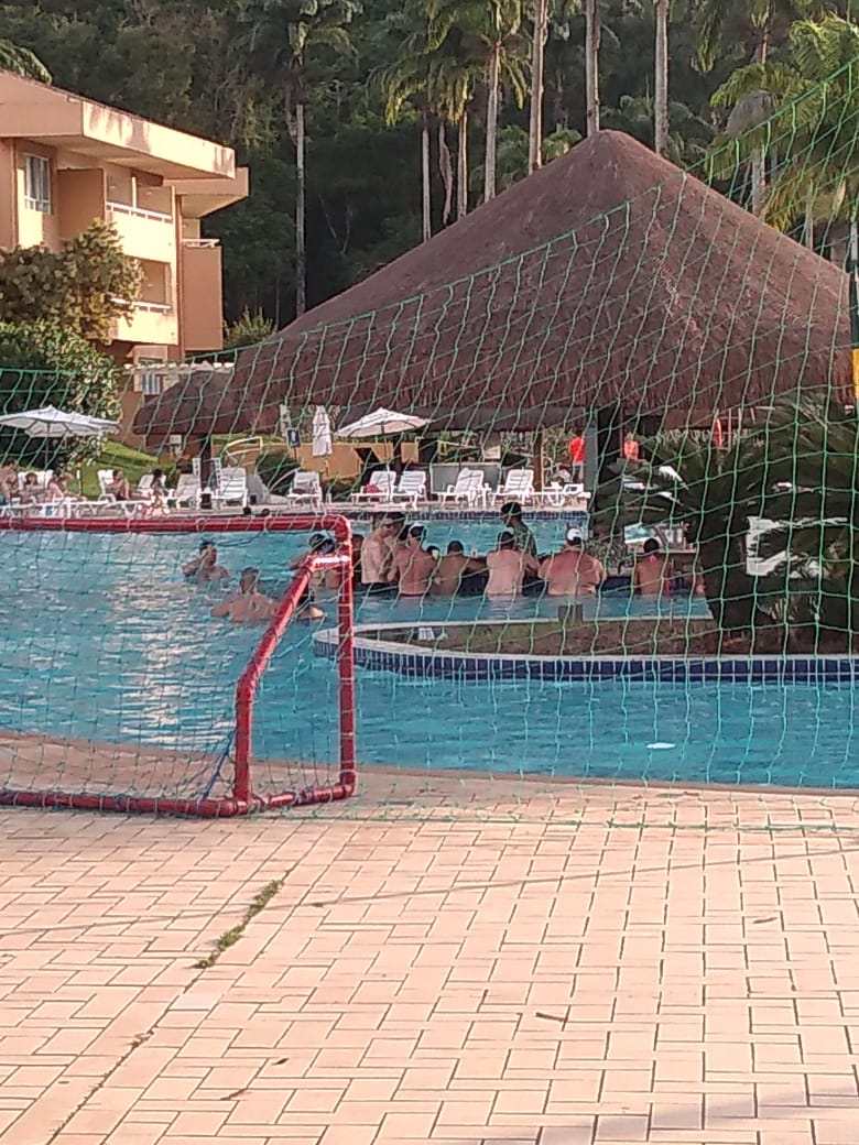 FABRICAÇÃO DE QUIOSQUES COM PIAÇAVA EM ANGRA DOS REIS RJ