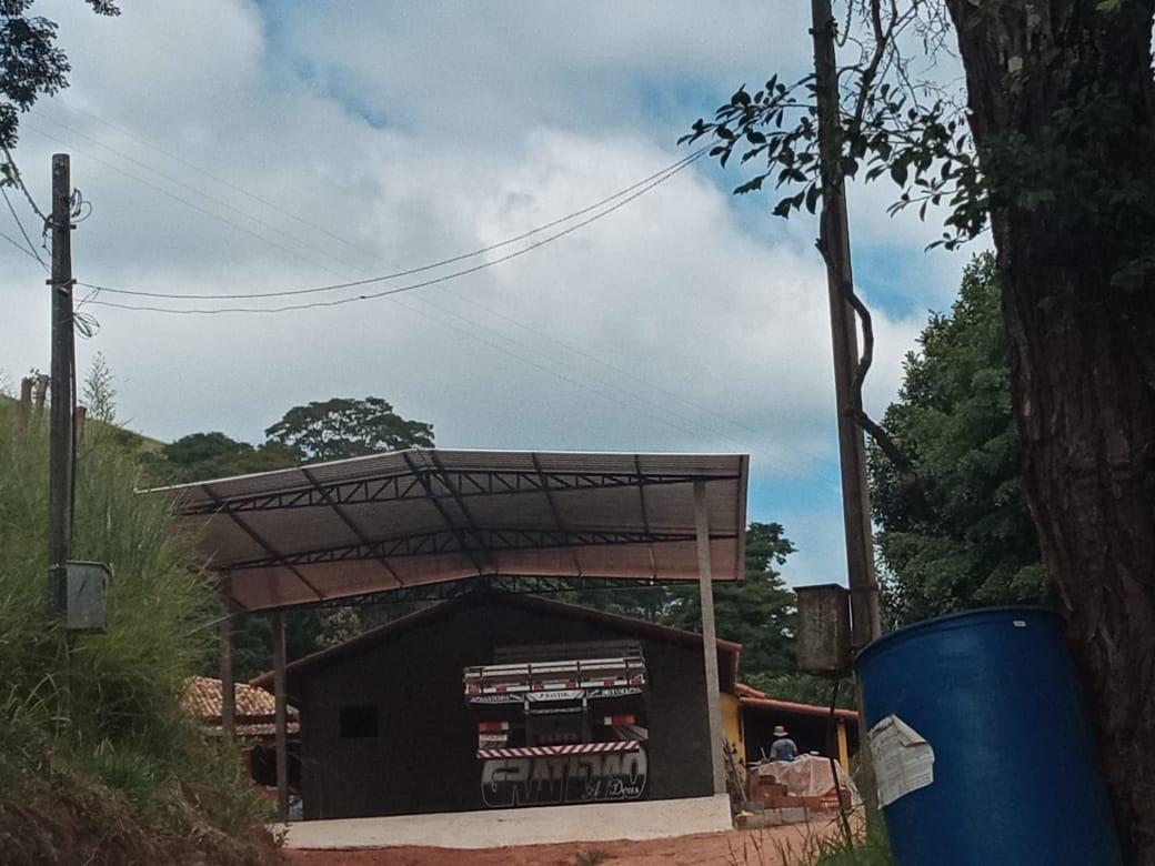 ESTRUTURA METÁLICA EM ITAIPAVA - RJ