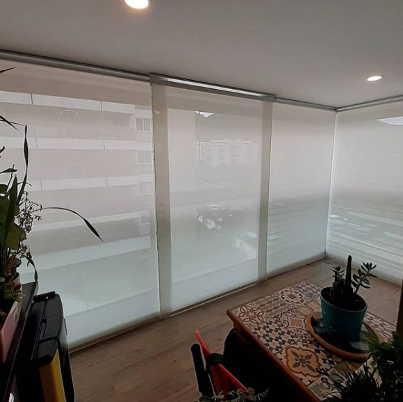 CORTINAS SOB MEDIDA NA BARRA DA TIJUCA