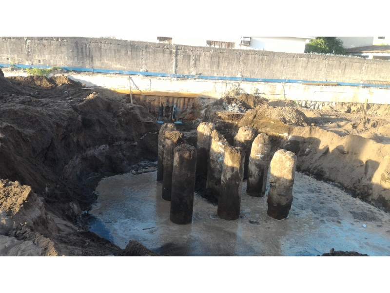 TRANSPORTE DE ÁGUA POTÁVEL VILA VELHA - CAMINHÃO PIPA - ES