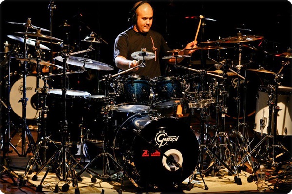 ESCOLA DE MUSICA EM PRESIDENTE VENCESLAU - JEFINHO BATERA