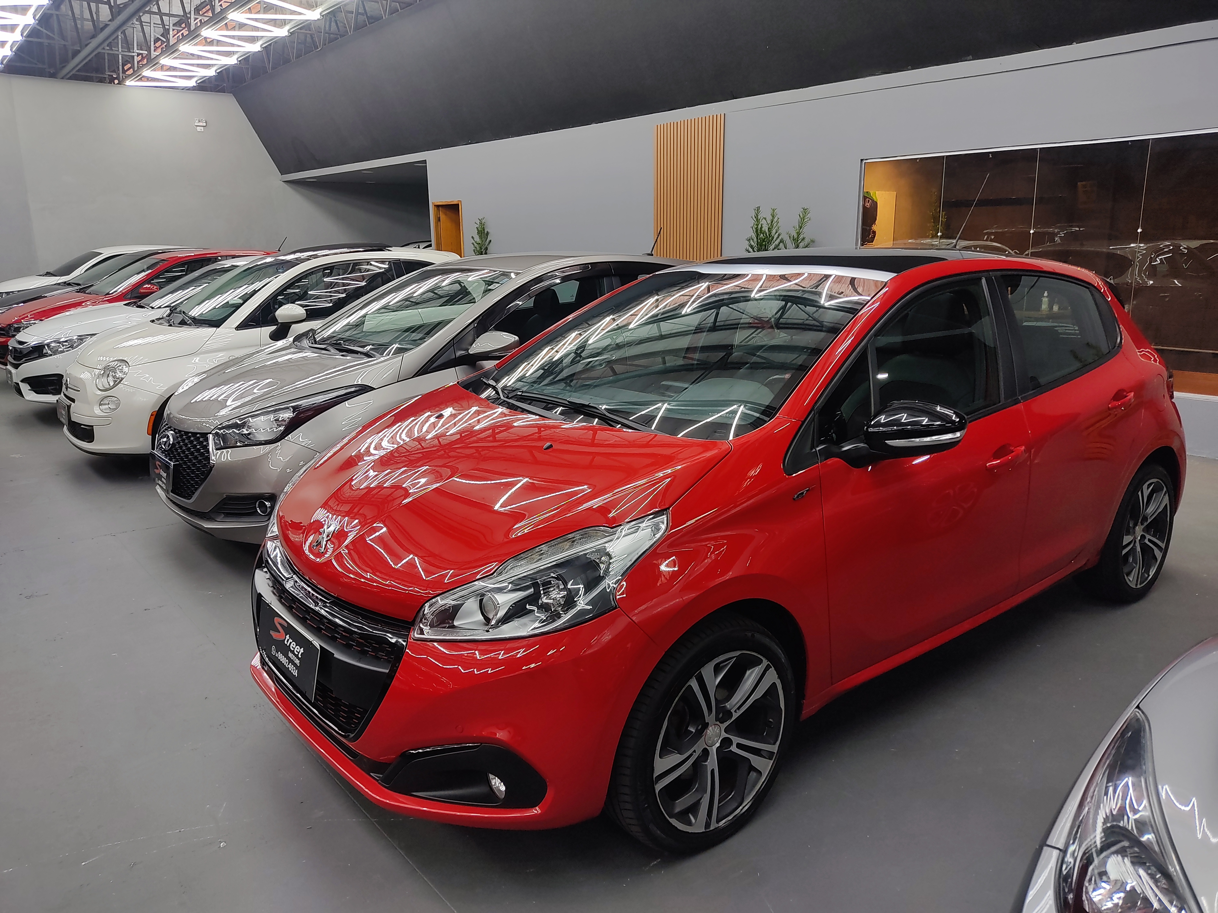 REVENDA DE VEÍCULOS EM PETRÓPOLIS - RJ