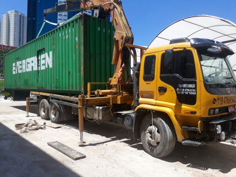 TRANSPORTE DE CAMINHÃO MUNCK EM ITAPECERICA DA SERRA - SP