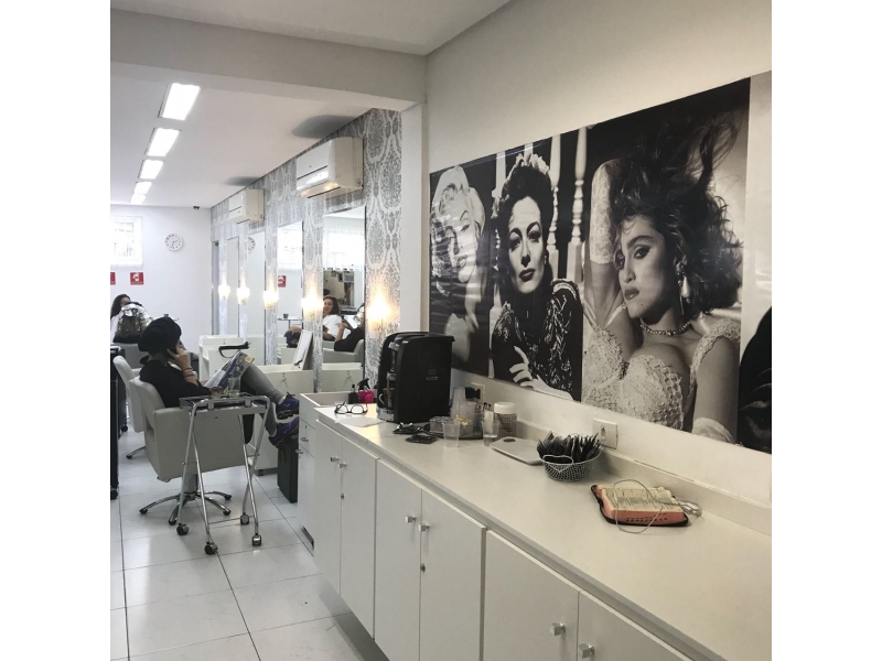 CABELO E MAQUIAGEM A DOMICILIO EM TABOÃO DA SERRA - SP 