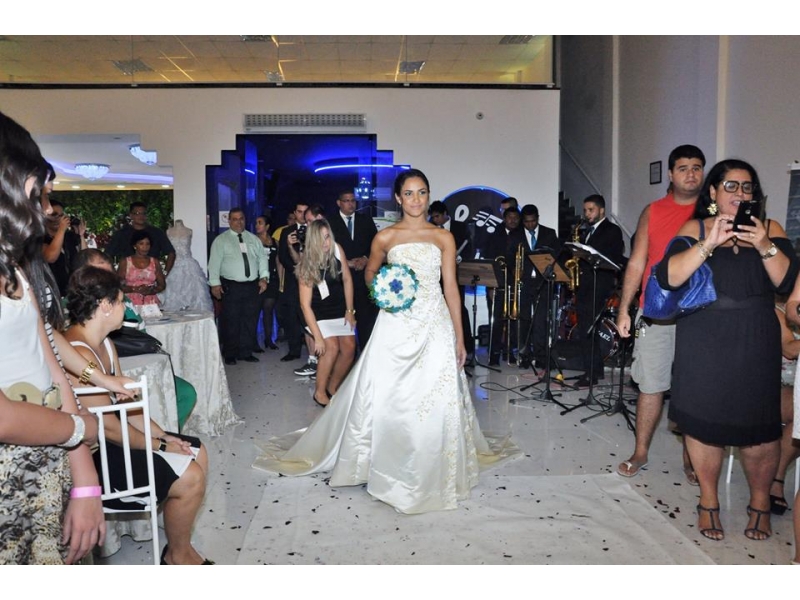 LOJA DE VESTIDOS DE NOIVA DAMAS E DEBUTANTES EM SANTA CRUZ DA SERRA DUQUE DE CAXIAS - RJ