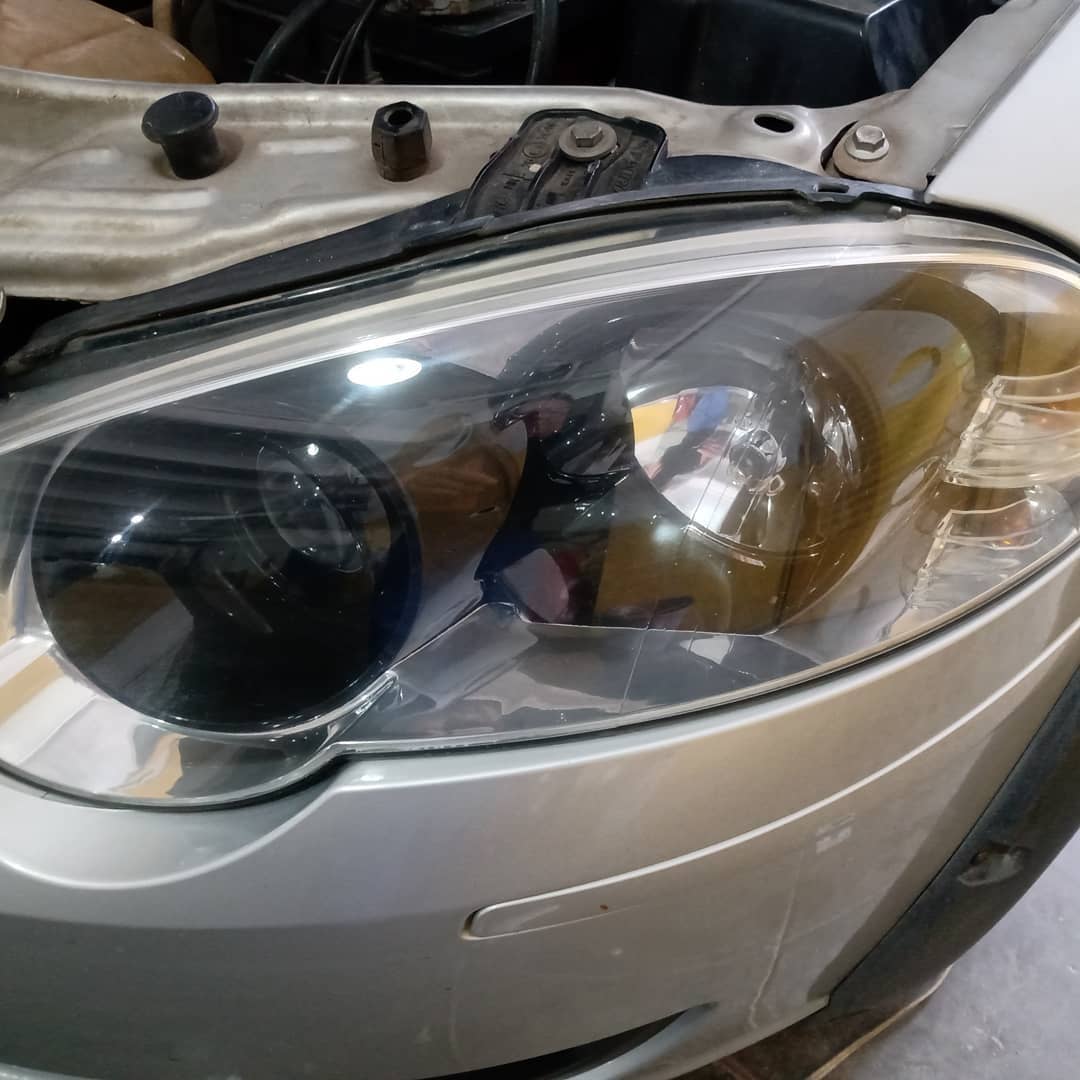 OFICINAS DE LANTERNAGEM E PINTURAS EM NOVA FRIBURGO - CALDAS E CARDOSO