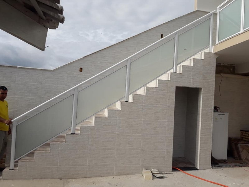 VIDRAÇARIA EM MARICÁ - WhatsApp Online - RJ