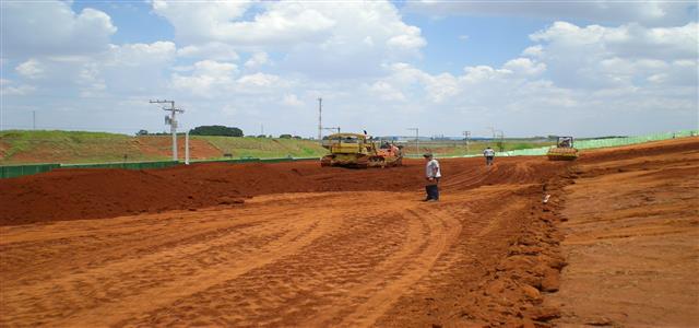 TERRAPLENAGEM EM OSASCO SP - BOA VISTA TERRAPLENAGEM