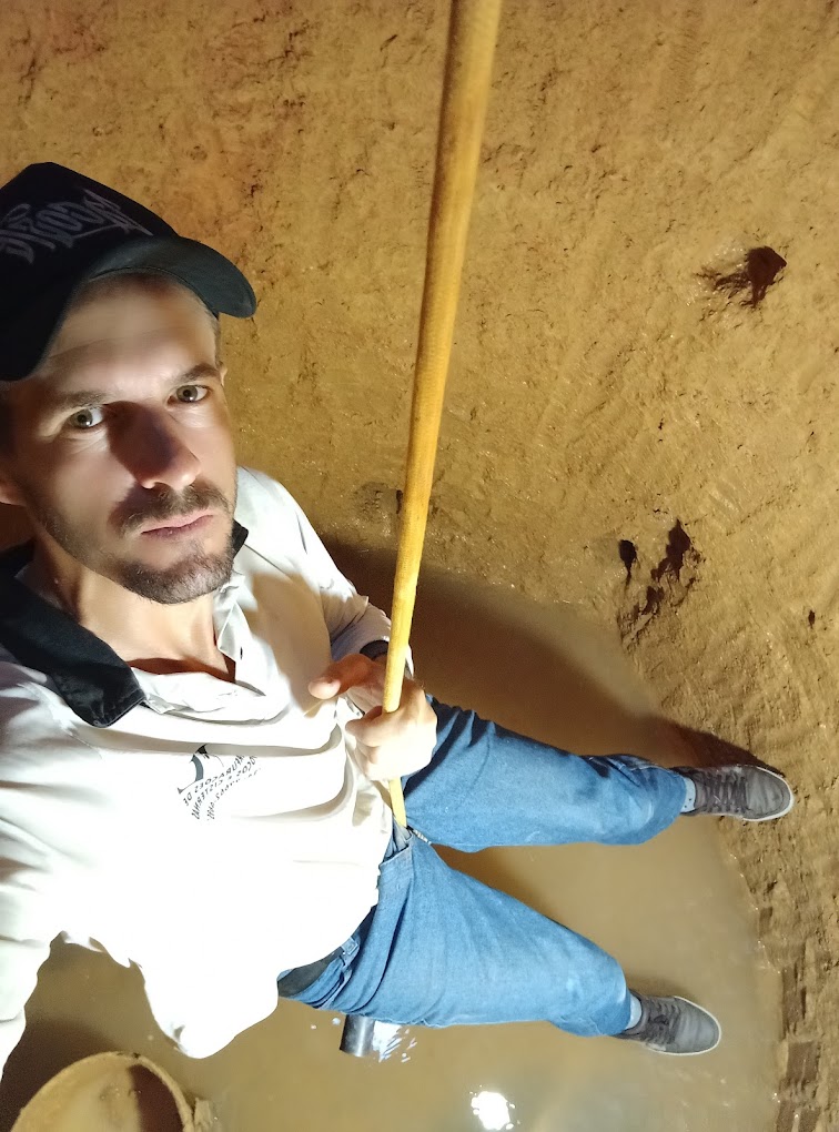 PERFURAÇÃO DE POÇO EM MATUTINA - MG