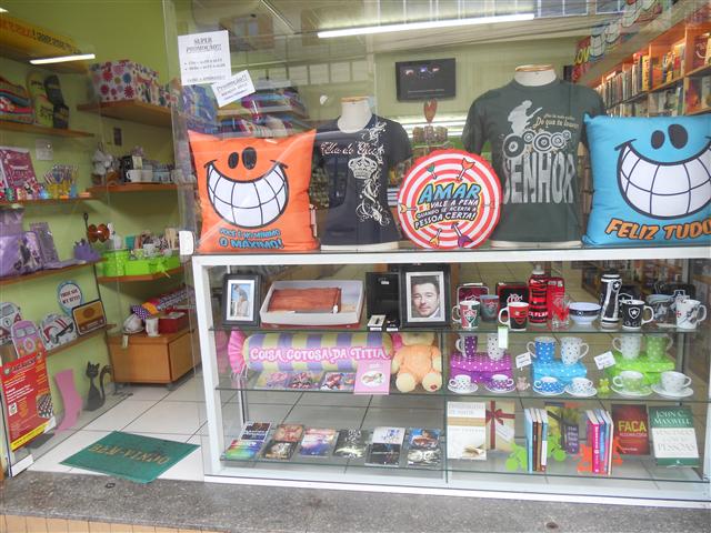 LIVRARIA PAPELARIA E PRESENTES EM NOVA FRIBURGO - SEMEANDO