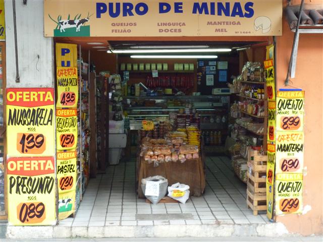 PRODUTOS MINEIROS NO ALTO DA SERRA EM PETROPOLIS - PURO DE MINAS - RJ