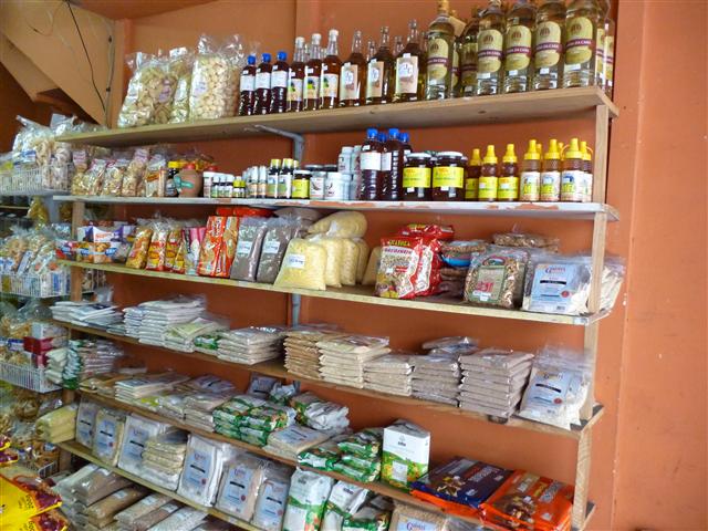 PRODUTOS MINEIROS NO ALTO DA SERRA EM PETROPOLIS - PURO DE MINAS - RJ