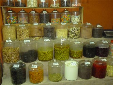 PRODUTOS MINEIROS NO ALTO DA SERRA EM PETROPOLIS - PURO DE MINAS - RJ