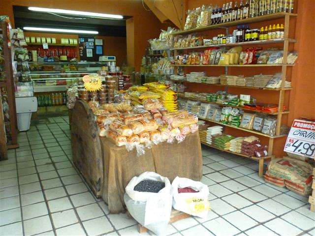 PRODUTOS MINEIROS NO ALTO DA SERRA EM PETROPOLIS - PURO DE MINAS - RJ