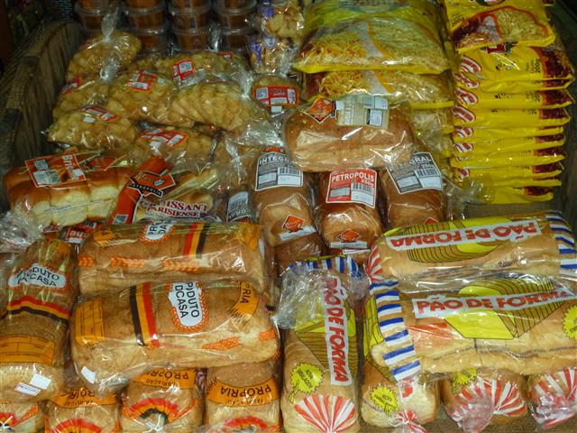 PRODUTOS MINEIROS NO ALTO DA SERRA EM PETROPOLIS - PURO DE MINAS - RJ