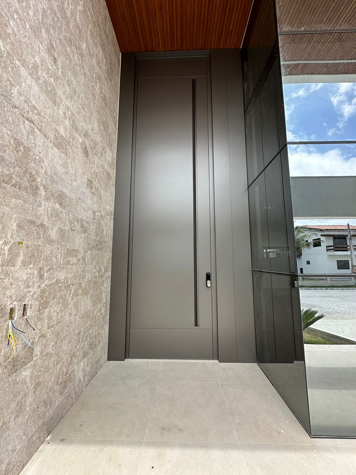 PORTAS EM ACM EM CAMPO GRANDE - ES