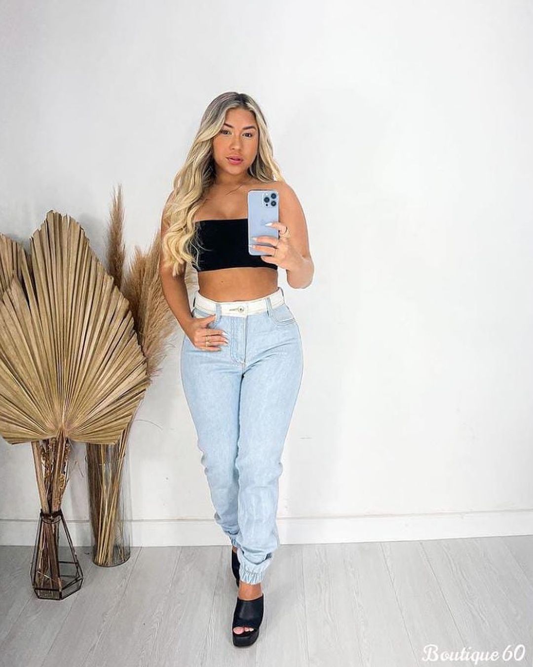 LOJA DE ROUPAS EM JARU - RO