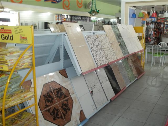 LOJA DE PISOS EM XEREM DUQUE DE CAXIAS - EMC MATOS - RJ