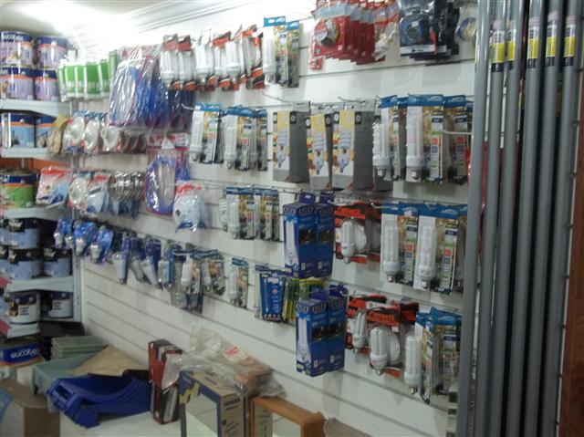 LOJA DE PISOS EM XEREM DUQUE DE CAXIAS - EMC MATOS - RJ