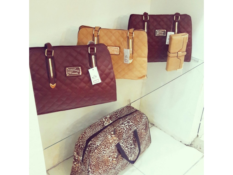 BOLSAS CARTEIRAS E MALAS EM NILÓPOLIS - RJ