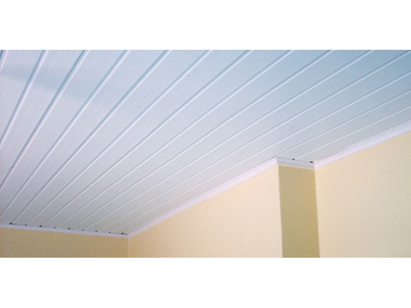 REBAIXAMENTO DE FORRO DE PVC NA PAVUNA 