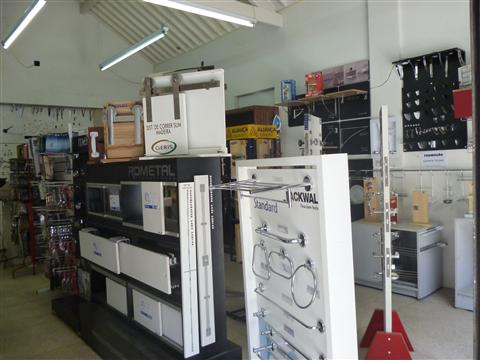 FERRAGENS PARA RESIDENCIAS E MARCENARIAS EM PETROPOLIS - KAUSBEN - RJ