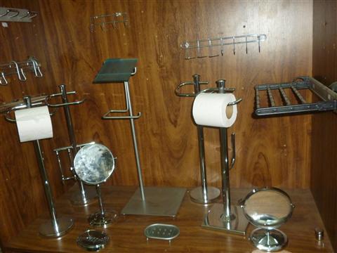 FERRAGENS PARA RESIDENCIAS E MARCENARIAS EM PETROPOLIS - KAUSBEN - RJ