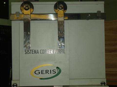 FERRAGENS PARA RESIDENCIAS E MARCENARIAS EM PETROPOLIS - KAUSBEN - RJ