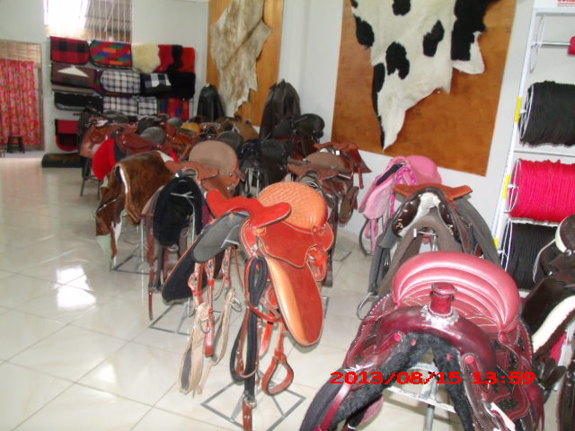 CASA DO COURO EM SAO FIDELIS - CASA DO COURO SAO JORGE