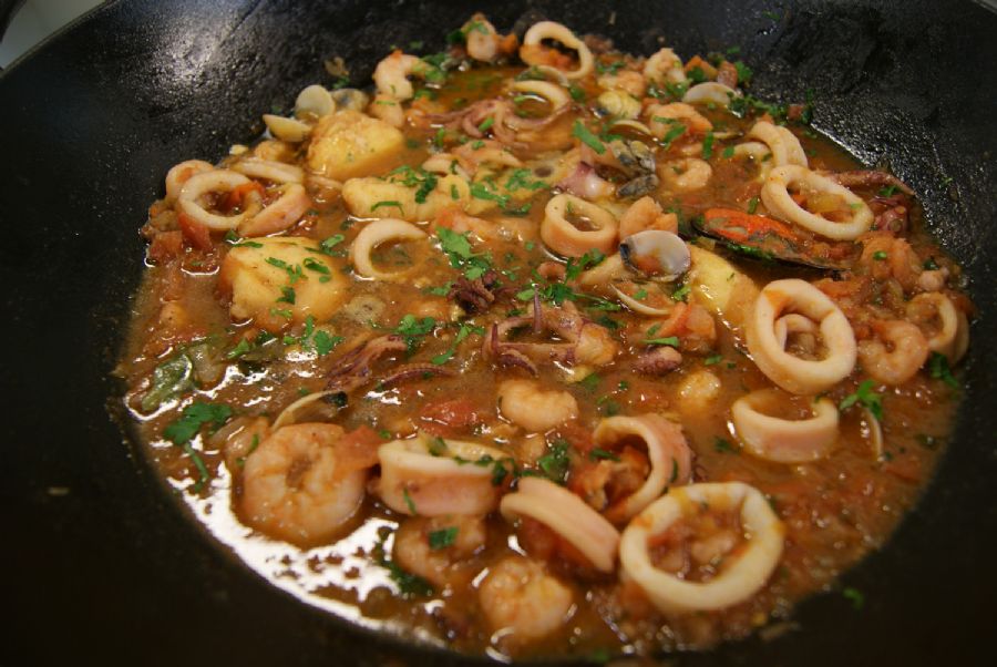 RESTAURANTE EM SAO FIDELIS - CASA DO PEIXE