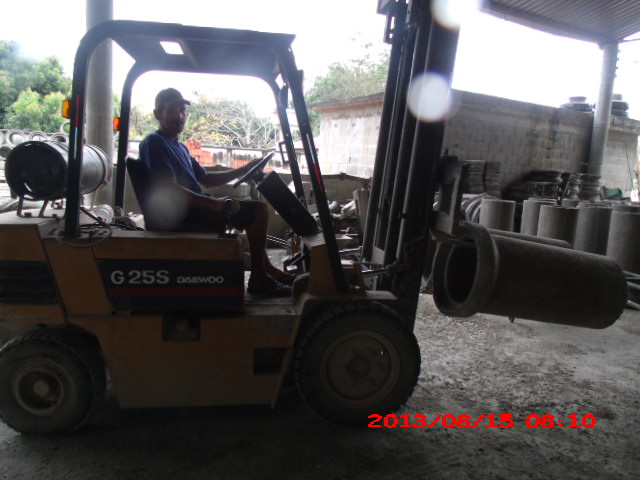 MANILHA DE CONCRETO EM SAO FIDELIS - ARTEMAC